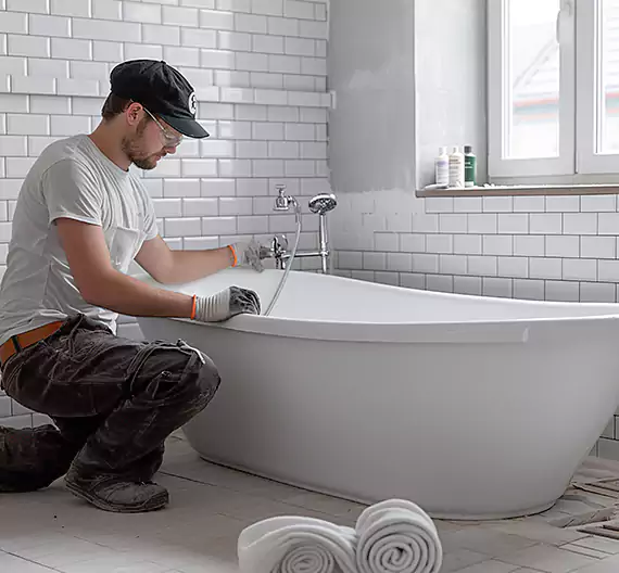 Why Choose 1st Choice Custom Bathrooms for Quality Bathtub Remodeling Services in Urbana, IL?